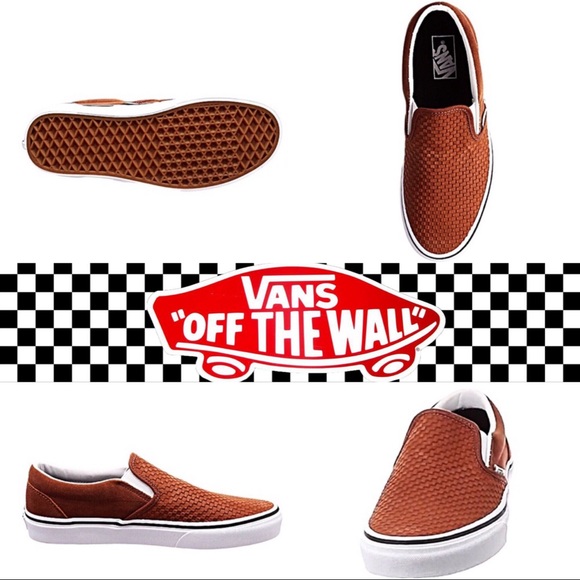 Restock NWT Vans Embossed Suede Sequoia Slip-on - Picture 2 of 8